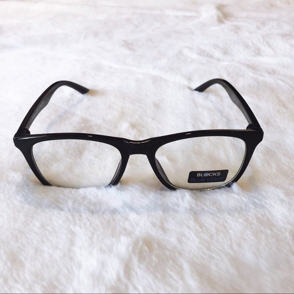 Nadia Black Computer Blue Light Glasses - Picture 4 of 9